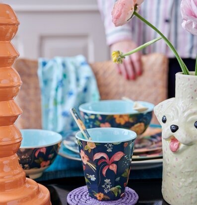 Skål Selma Flower Print från Rice med färgglatt blommönster