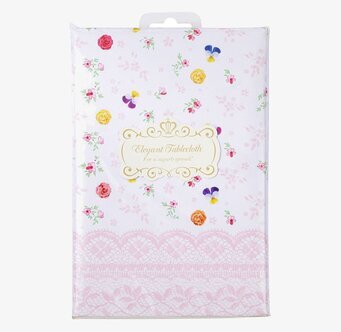 Bordsduk Truly Scrumptious från Talking Tables med blommönster