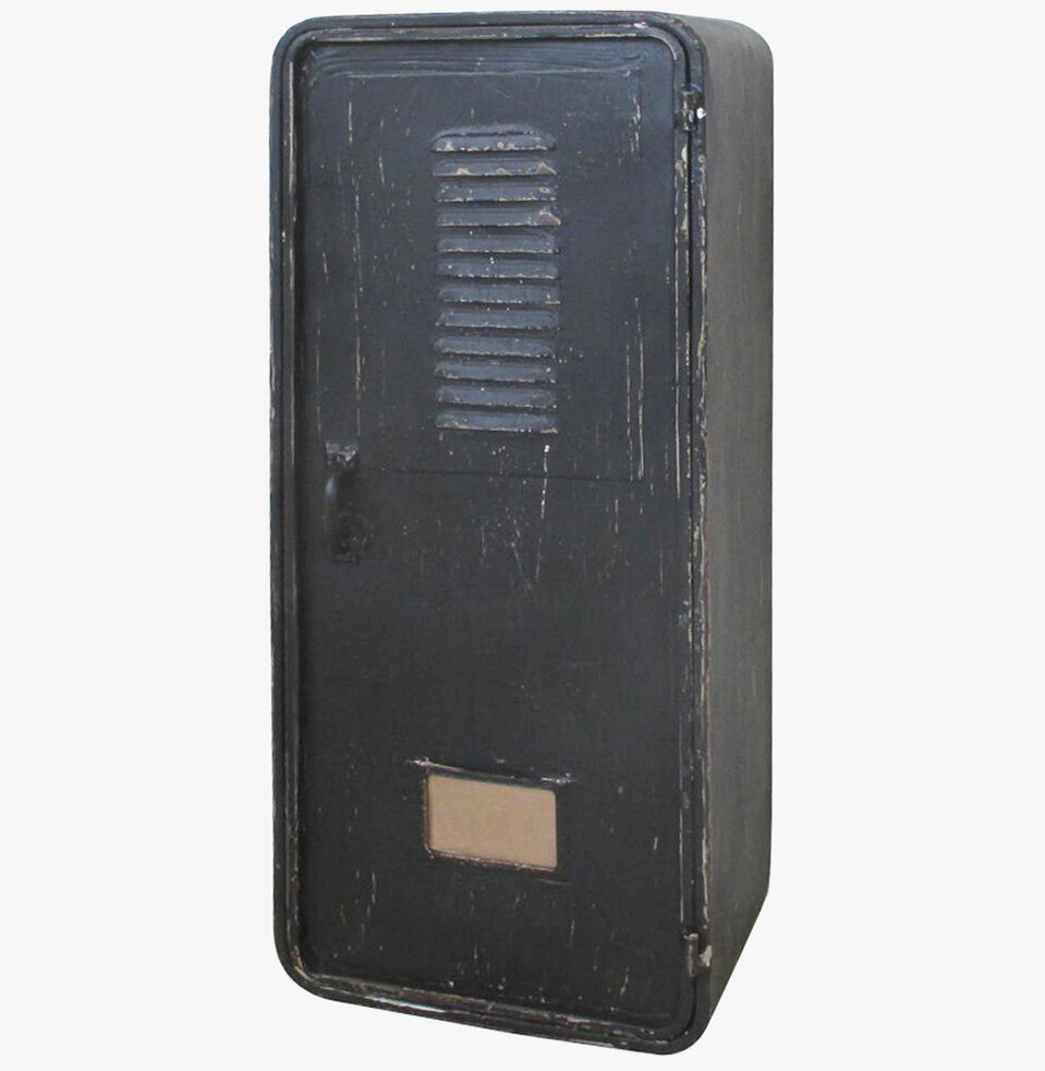 Plåtskåp Industri Svart från Chic Antique med vintage känsla