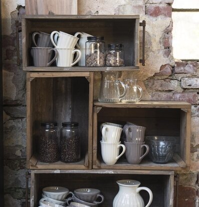 Keramikmugg Mynte Butter Cream från IB Laursen i hylla