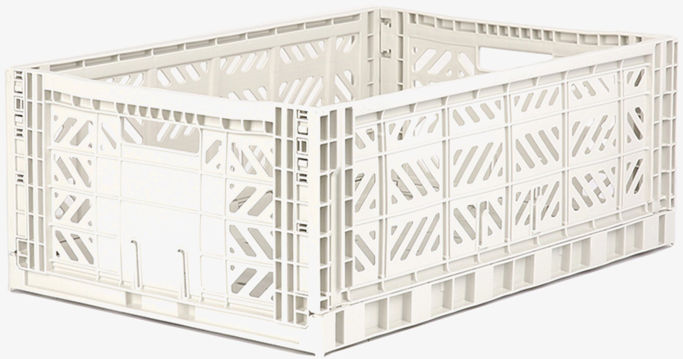 Förvaringsback Maxi Coconut Milk från Aykasa på vit bakgrund