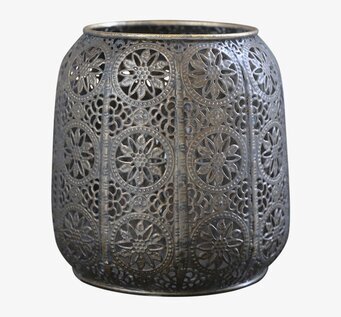 Foto av en elegant ljuslykta med antik bronsfinish