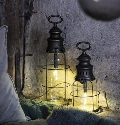 Lanterna LED Metall från IB Laursen i rustik miljö