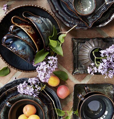 Skål Arabesque Fig från Sthål med indigoblå glaserad yta