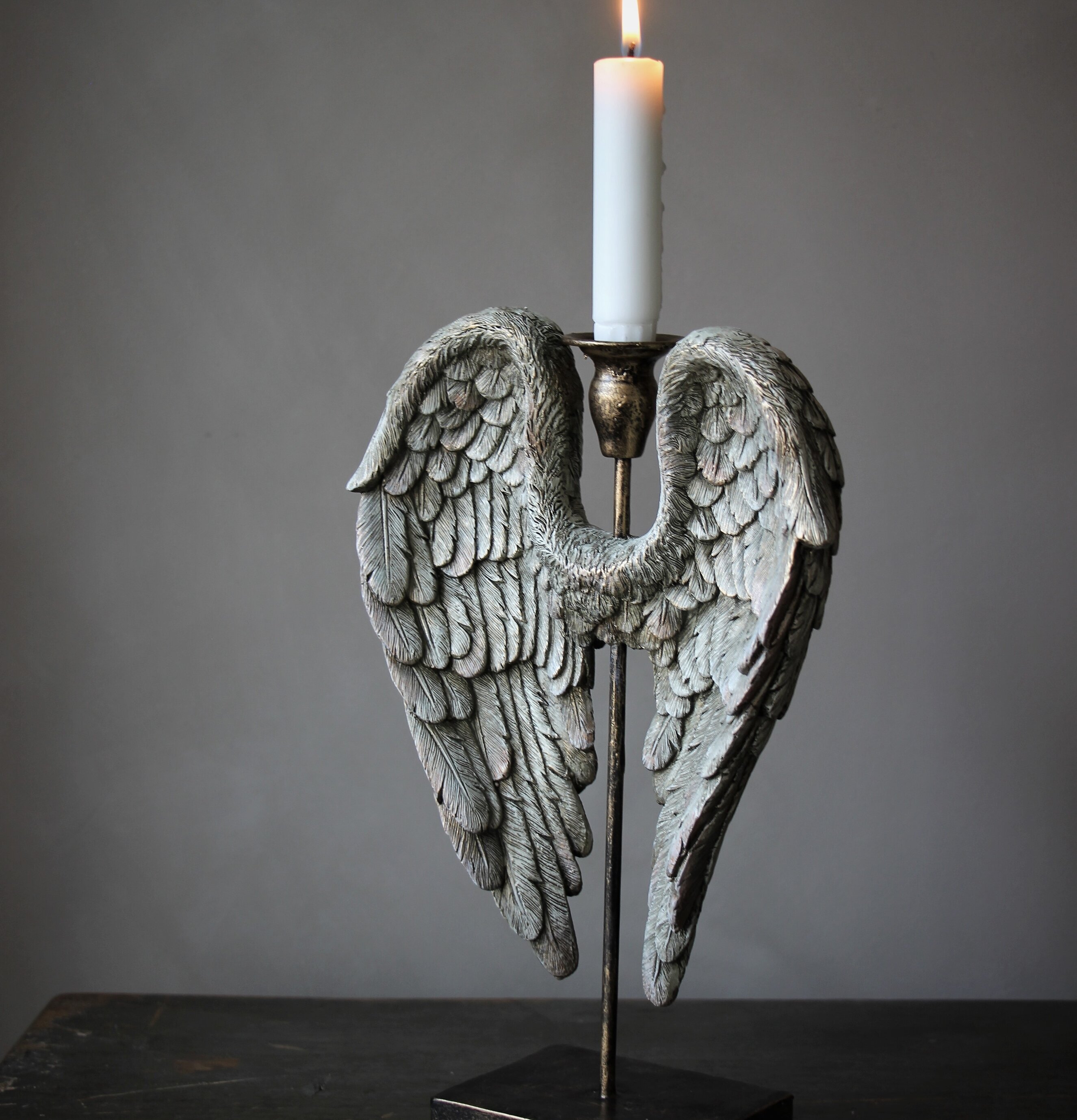 Angelwings Ljusstake Rustic från Majas Cottage med änglavingar