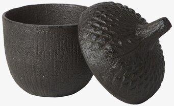 Frej Skål Med Lock från Affari med rustik och tidlös design