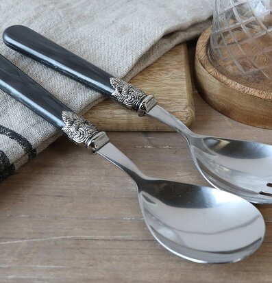 Salladsbestick Antikgrå från Chic Antique på linnehandduk