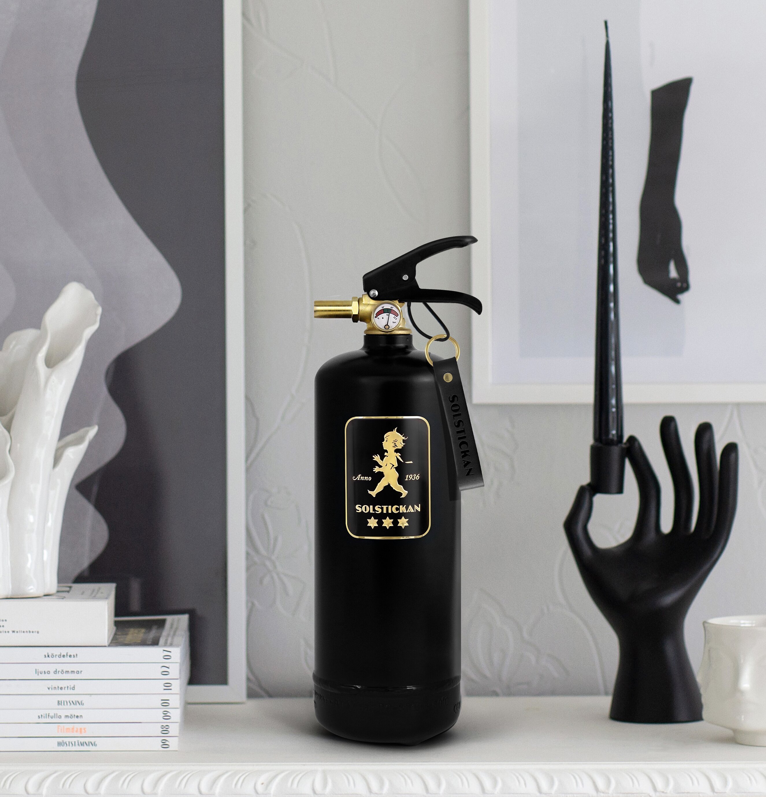 Brandsläckare Design Edition Black Brass från Solstickan