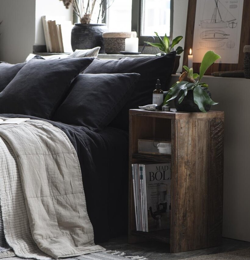 Sidobord Unika från IB Laursen i rustik, återvunnet trä