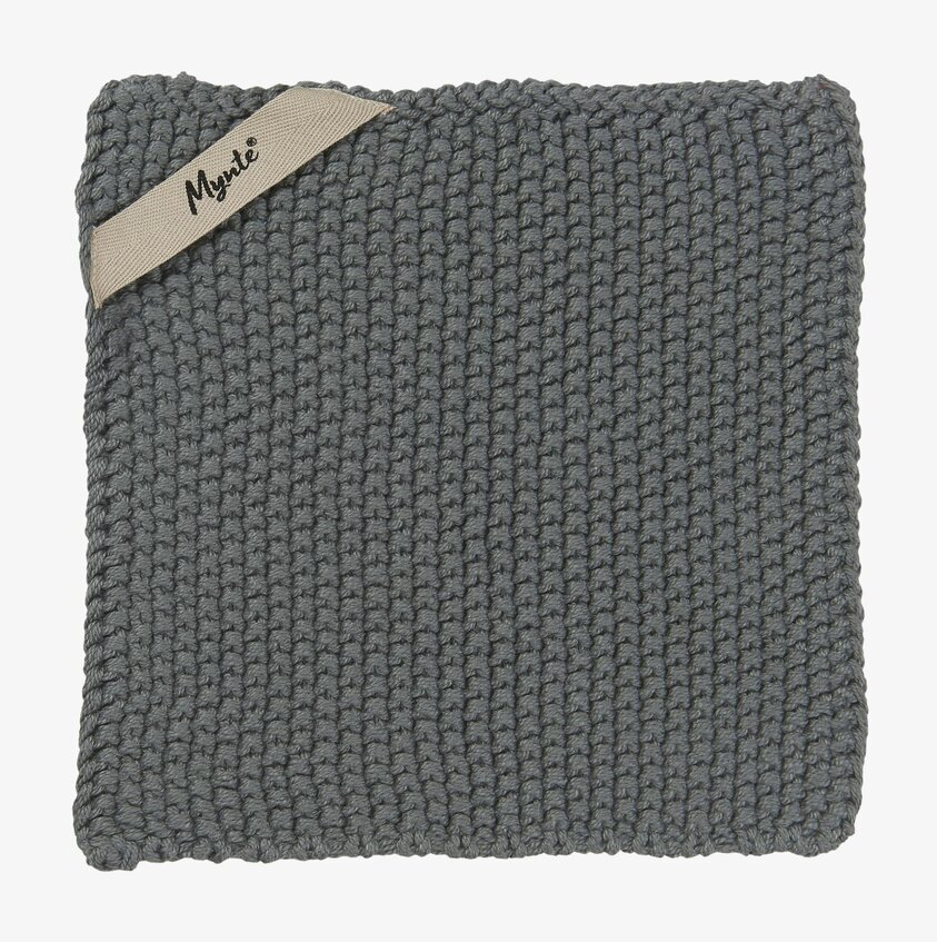 Grytlapp Mynte Mossgrön från IB Laursen i stickat material