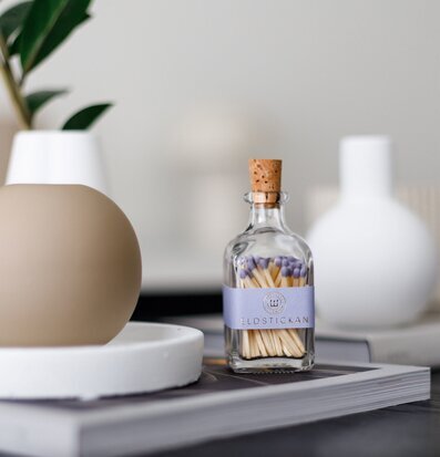 Tändstickor Liten Lavendel från Eldstickan i glasflaska