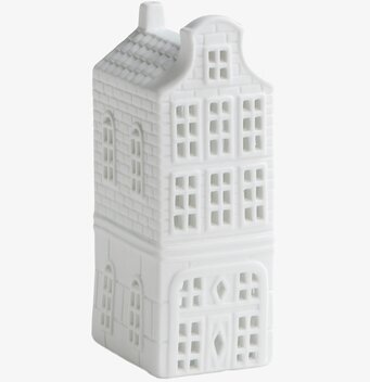 Bild av en intrikat utformad ljuslykta i kanalhusstil