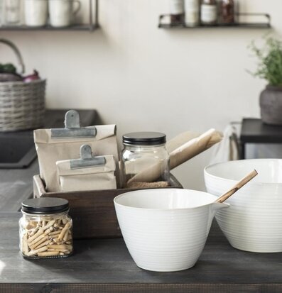 Trälåda Med Handtag Unika IB Laursen Förvaringslådor och korgar Boxar Förvaringsboxar Porslinsboxar Trälådor Smyckesboxar i porslin