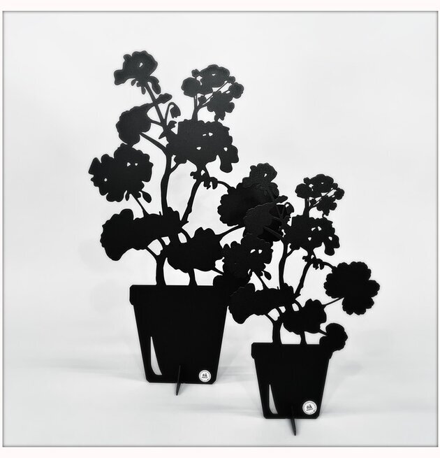 #ÄlskaPlåt Pelargon Stor Svart från Älskaplåt i plåt