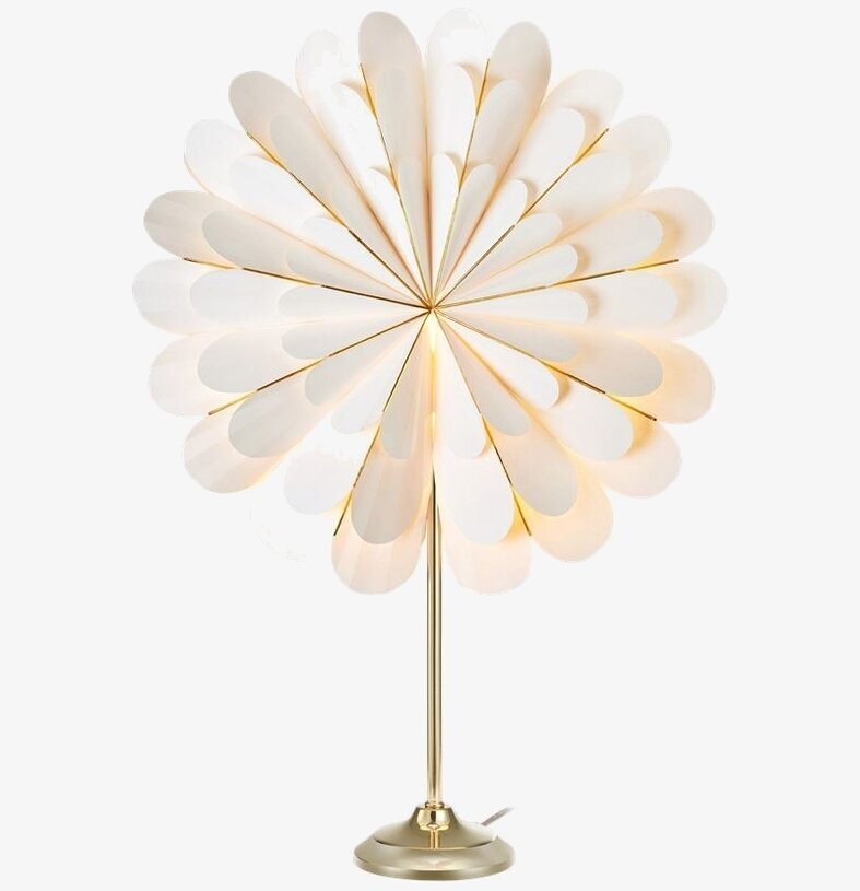 Bordsstjärna Marigold Vit/Mässing från Markslöjd