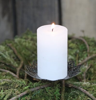 Ljushållare Spjut Antik Mässing från Chic Antique i mossa