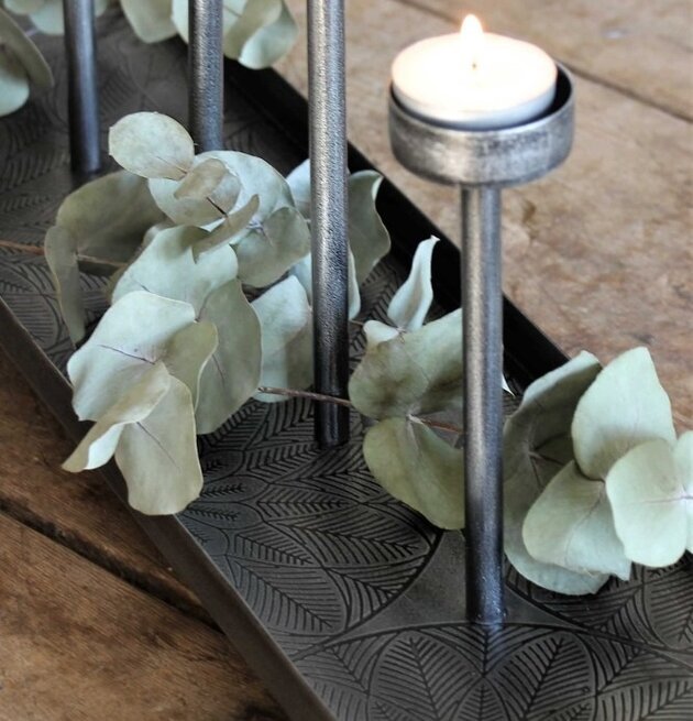 Ljushållare Cozy Antik Silver från Majas Cottage på träbord