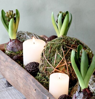 Träfat Grimaud På Fot från Chic Antique med naturdekoration