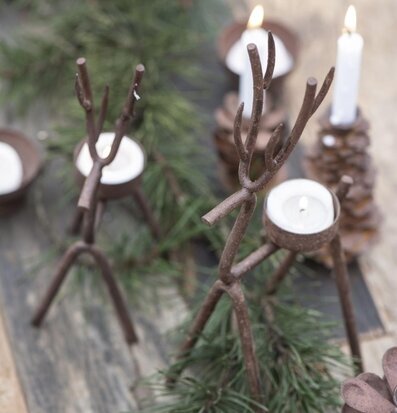 Ljusstake Värmeljus Ren Rost från IB Laursen på träbord