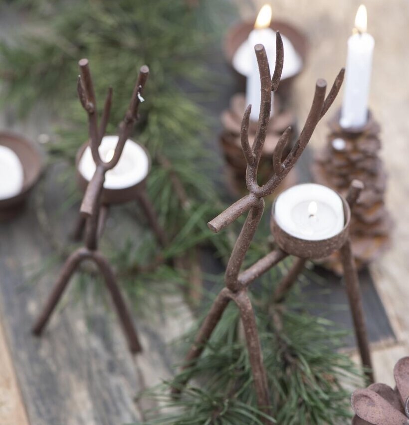 Ljusstake Värmeljus Ren Rost från IB Laursen på träbord