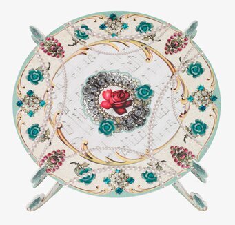 Tårtfat Pastries & Pearls från Talking Tables med detaljer