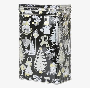 Foto av kaffeburk med vintertema och Muminmotiv