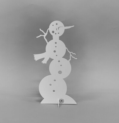 #ÄlskaPlåt Snögubbe från Älskaplåt, vitmålad plåt, juldekor
