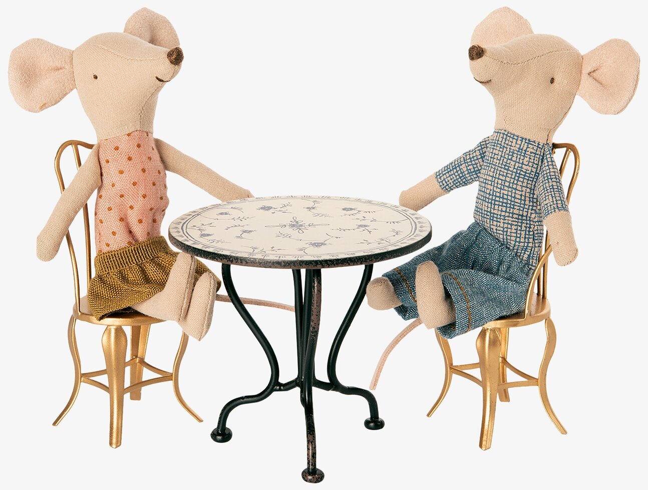 Vintage Tea Table från Maileg med musdockor och stolar