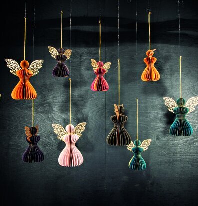 Hängande Ängel Large från Trademan i olika färger och höjder