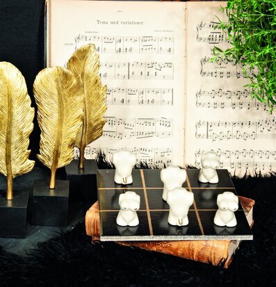 Luffarschack Torso från Trademan med skulpturala spelpjäser