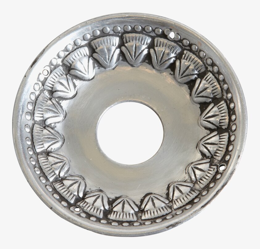 Colette Ljusmanschett Silver från Affari mot vit bakgrund