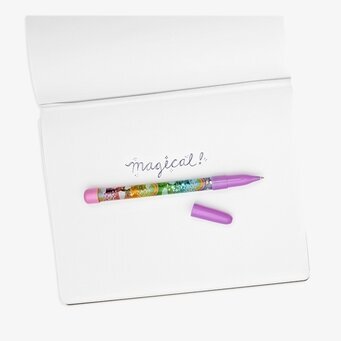 Rainbow Glitter Wand - Kulspetspenna från Ooly på anteckningsbok