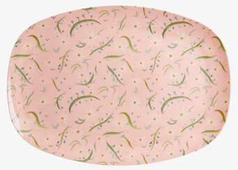 Tallrik Delightful Daisies från Rice med blommigt mönster