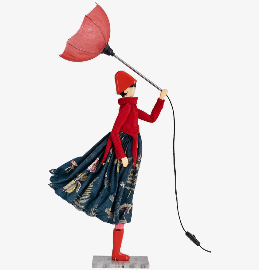 Bordslampa Arduina från Skitso med röd paraplylampa