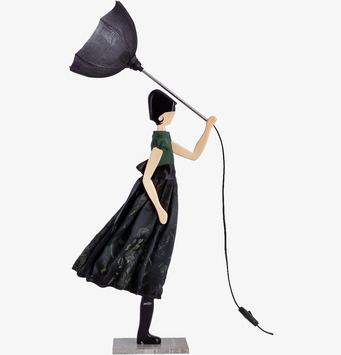 Bordslampa Beatrice från Skitso med unik figurdesign