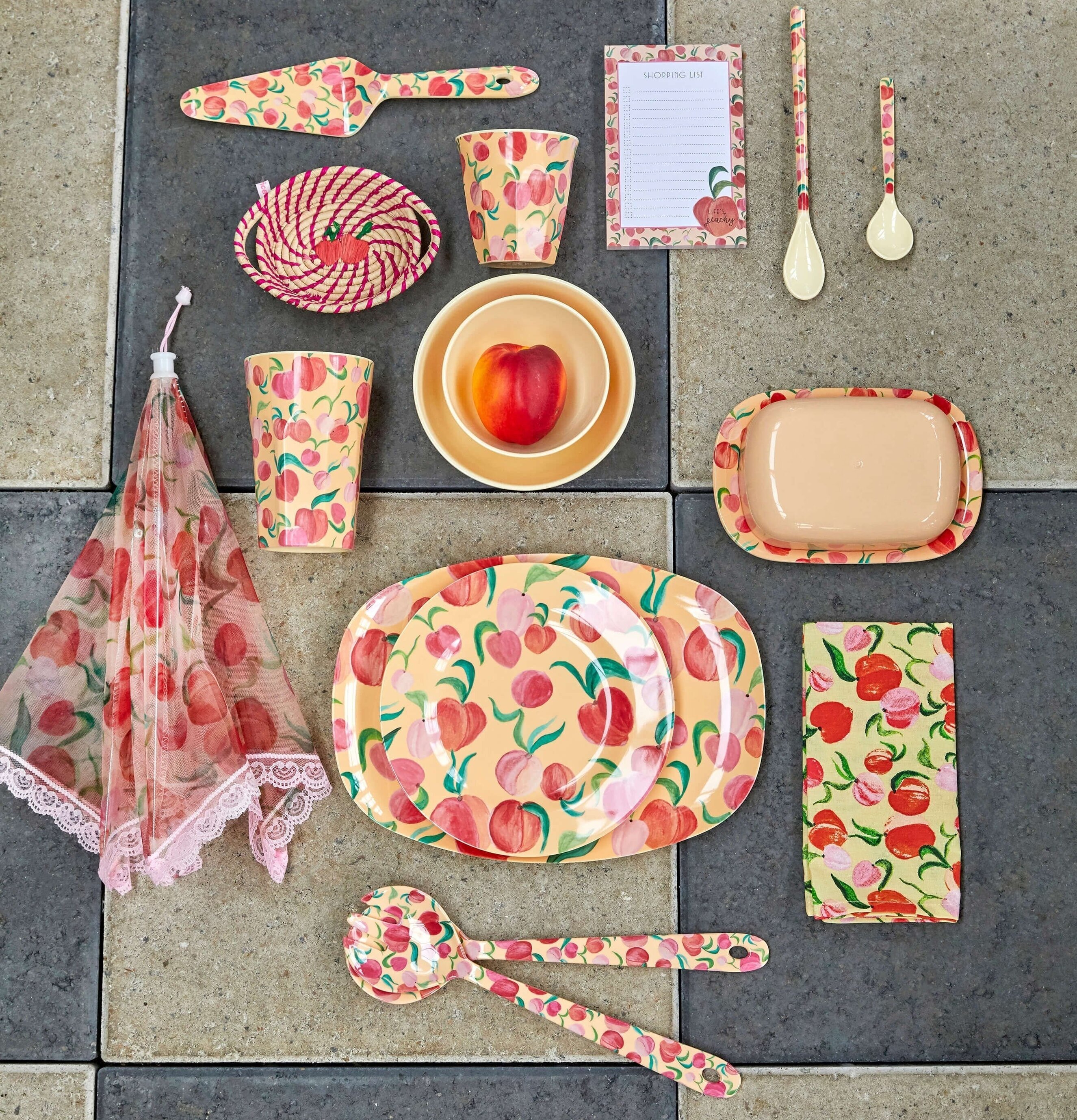 Skål Peach Print från Rice med färgglada persikor och blad