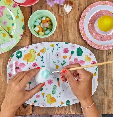 Liten Skål White Print från Rice fylld med färgglada ägg