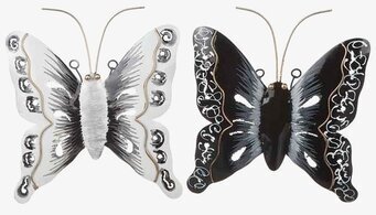 Fjäril I Hamrad Plåt från Different Design i svart och vitt