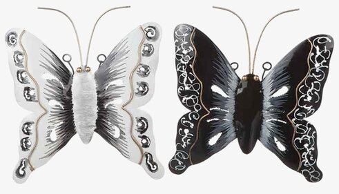 Fjäril I Hamrad Plåt från Different Design i svart och vitt