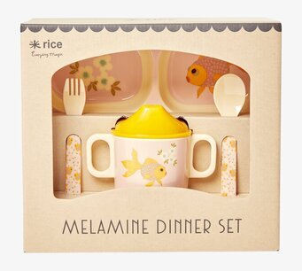 Giftbox Matservis Goldfish Print från Rice i kartongförpackning