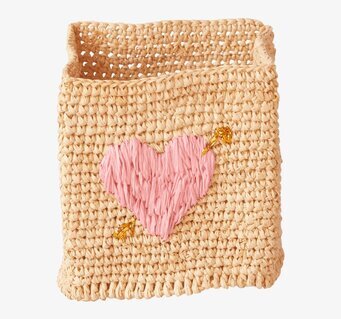 Korg Raffia Pink Heart från Rice med rosa hjärta och guldpil