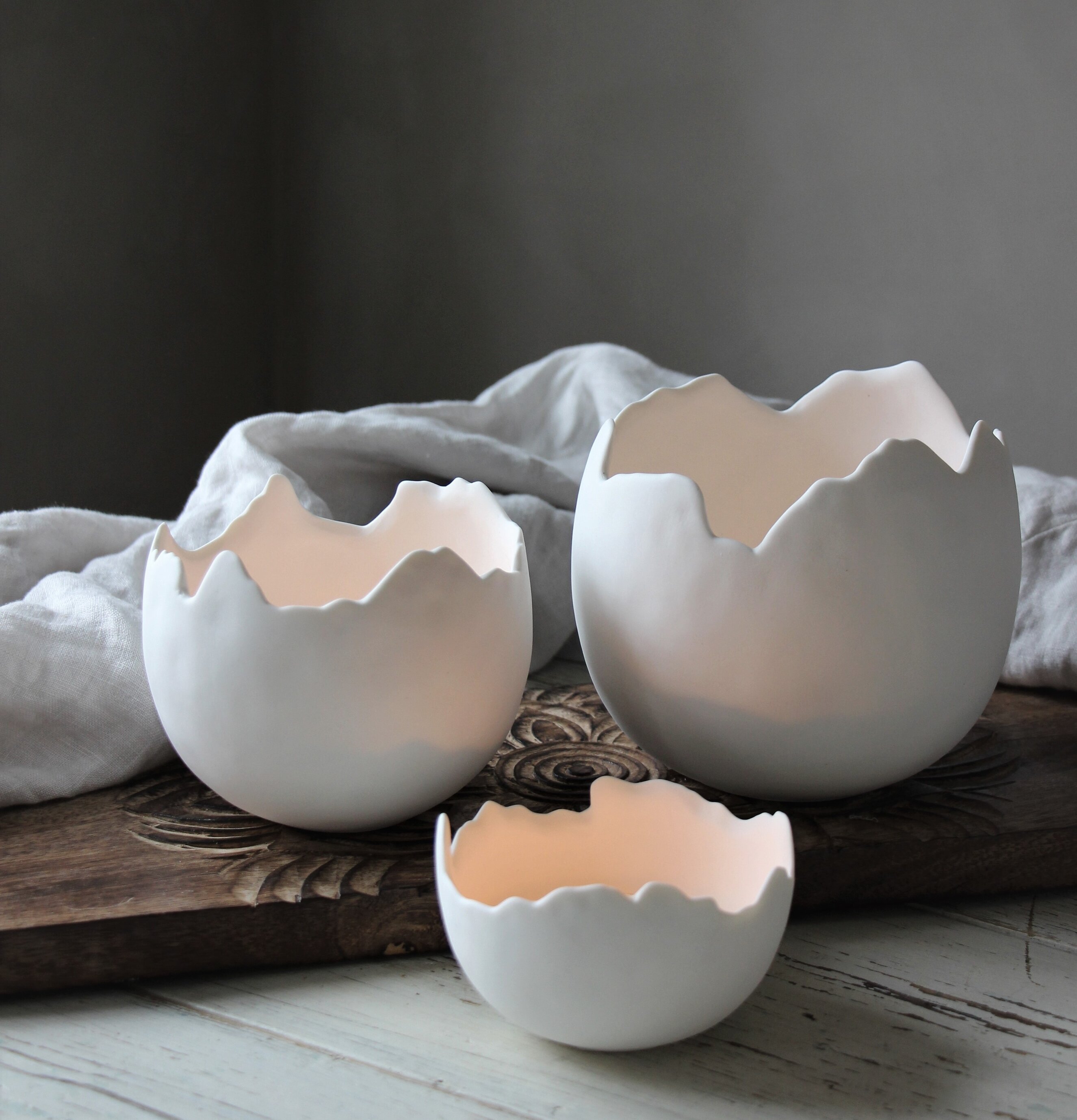 Skål Äggskal Mellan från Majas Cottage på rustik träyta