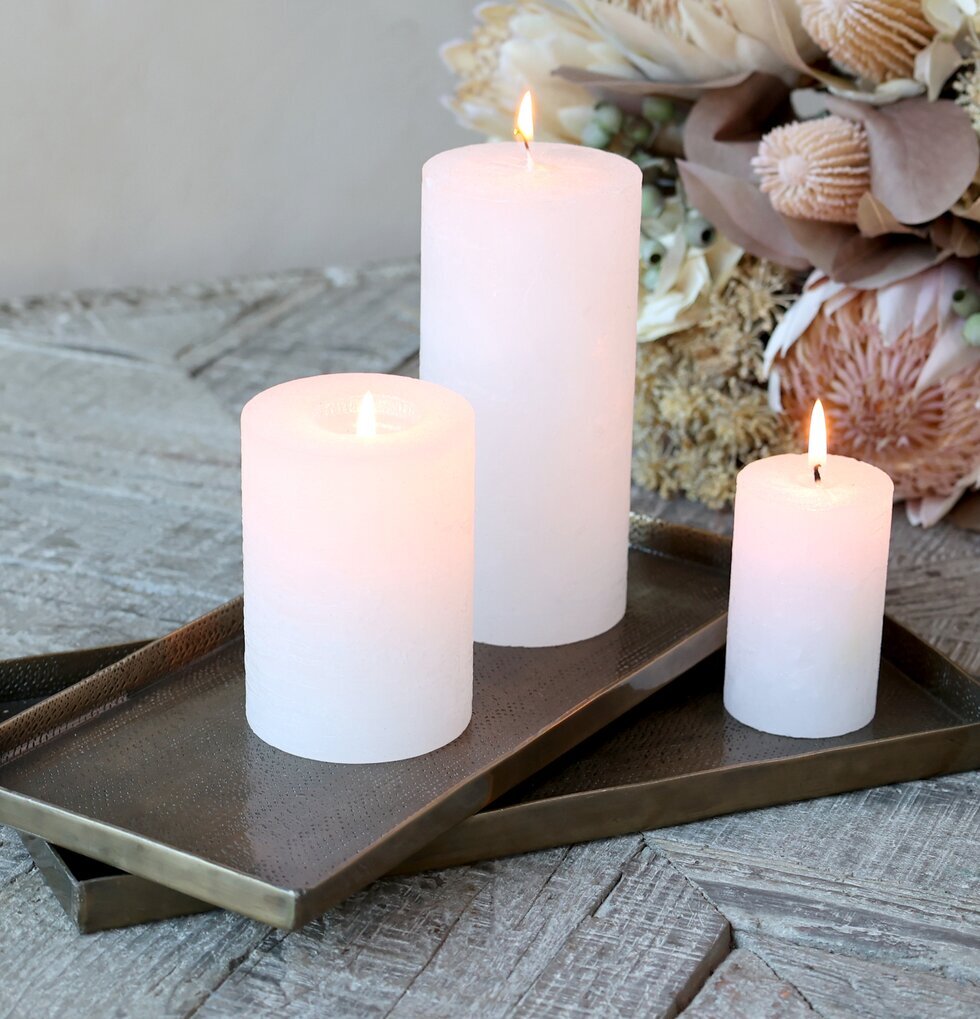 Fat Set/2 Antik Mässing från Chic Antique på rustikt träbord