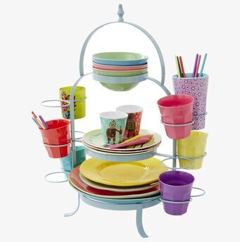 Tallrik & muggställning från Rice med färgglada köksföremål