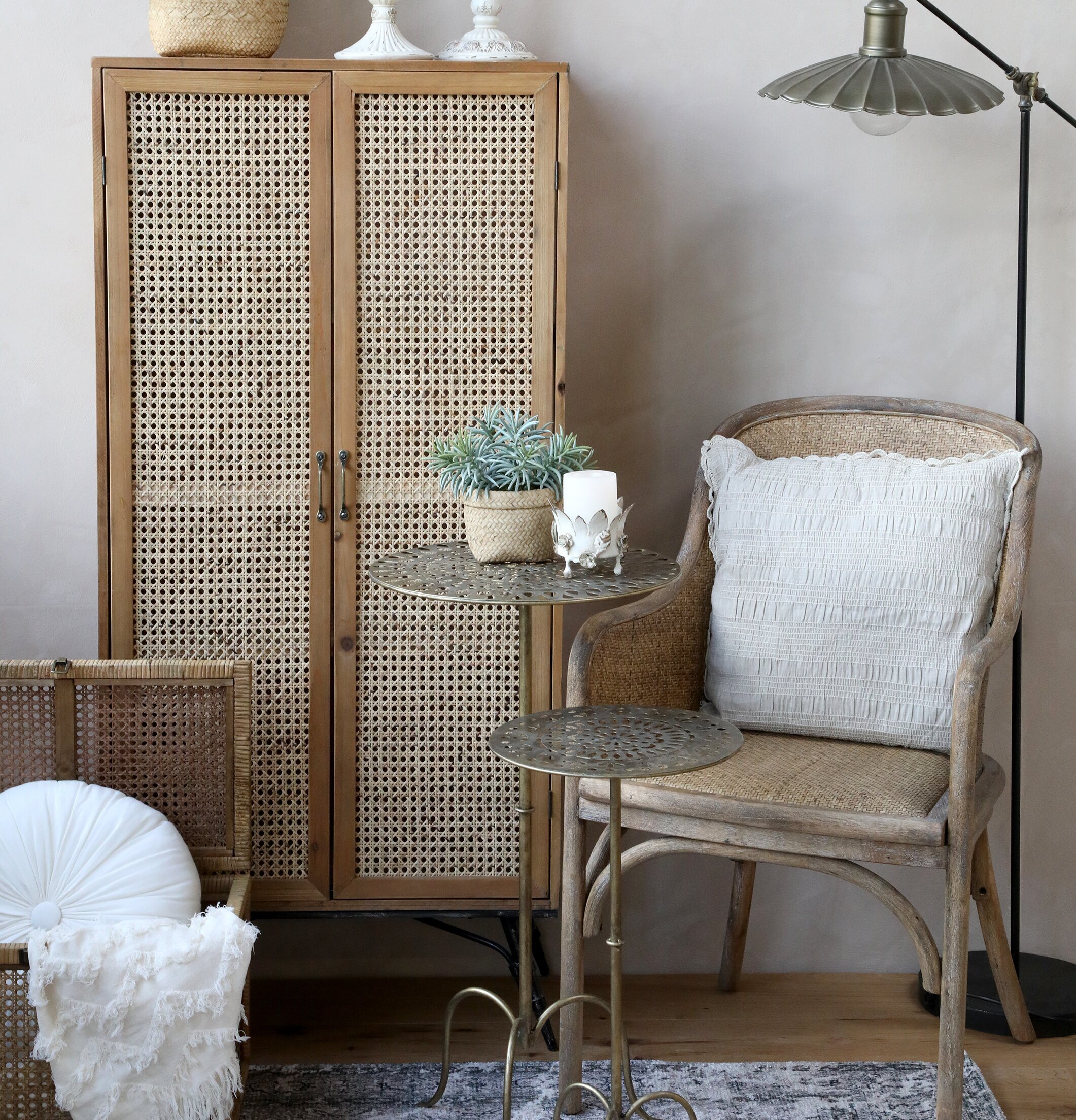 Runt Bord Antik Mässing från Chic Antique med vintage stil