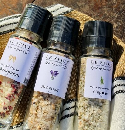 Havssalt Cognac från Le Spice i genomskinlig kryddkvarn