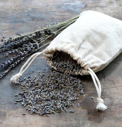 Potpurri Lavendel 50 g från Chic Antique i linnepåse