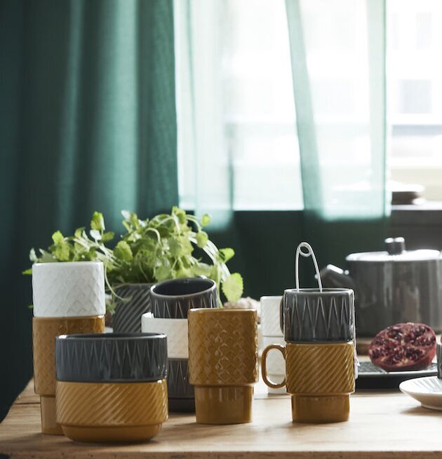 Coffee & More Kaffemugg Grå från Sagaform på träbord