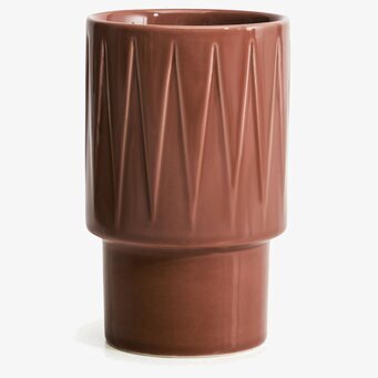 Coffee & More Lattemugg Terrakotta från Sagaform på bord