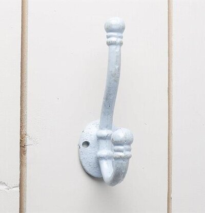 Krok Ljusblå Metall från Multi Agentur på ljus väggpanel